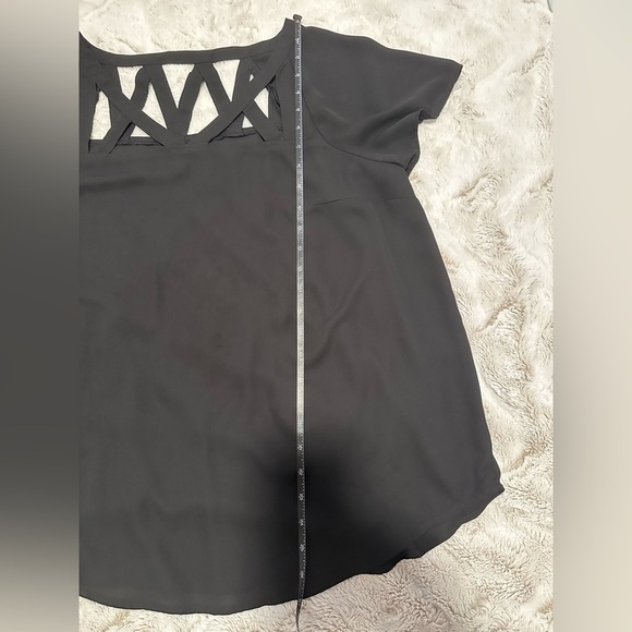 Torrid Black Georgette Cage Front Cutout Blouse - Picture 7 of 11